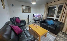Apartment Middle Of City Center